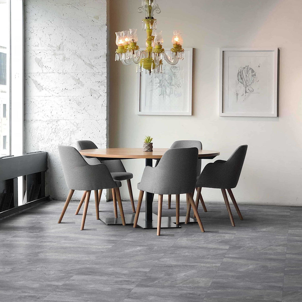 Delta Tile