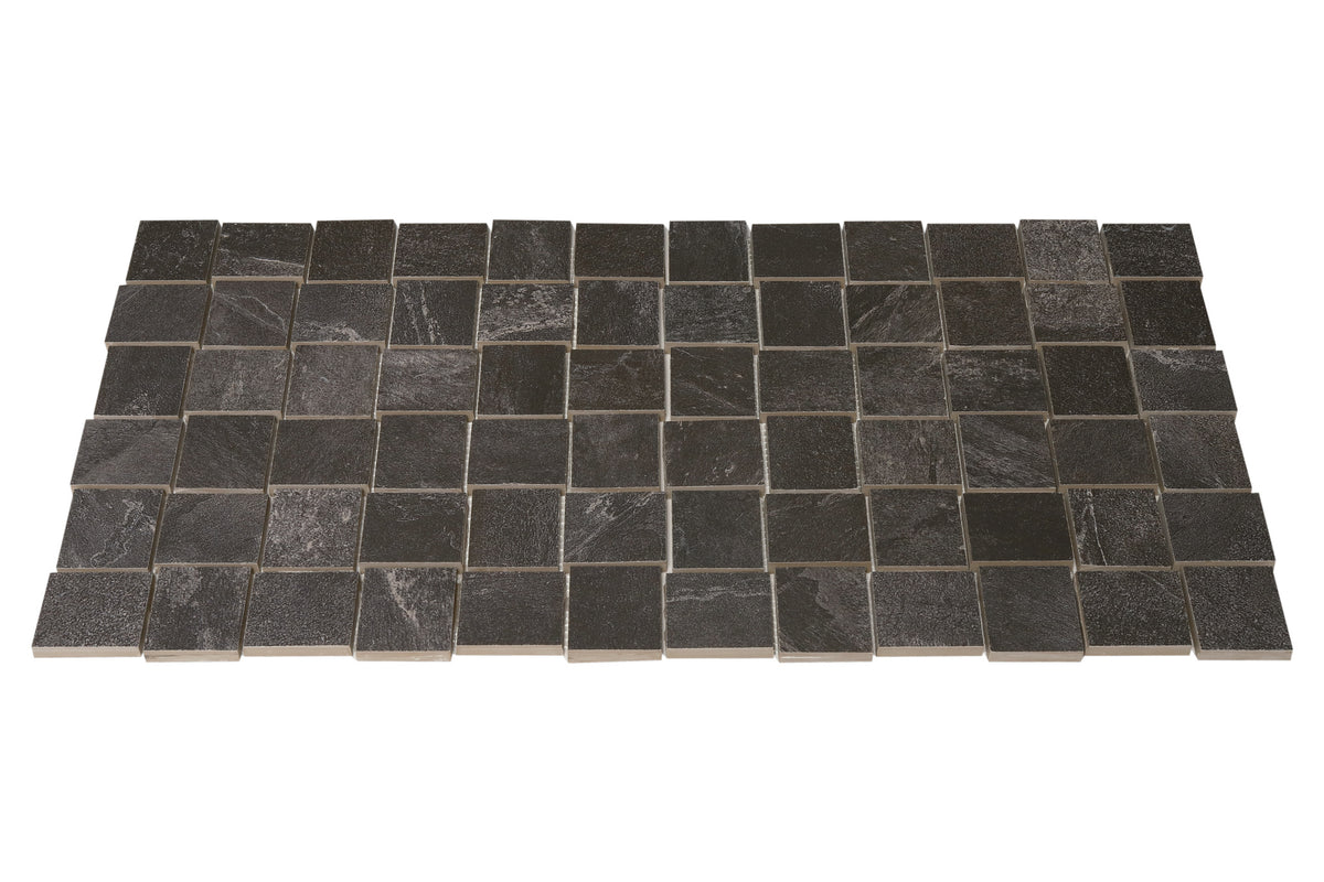 Delta Tile