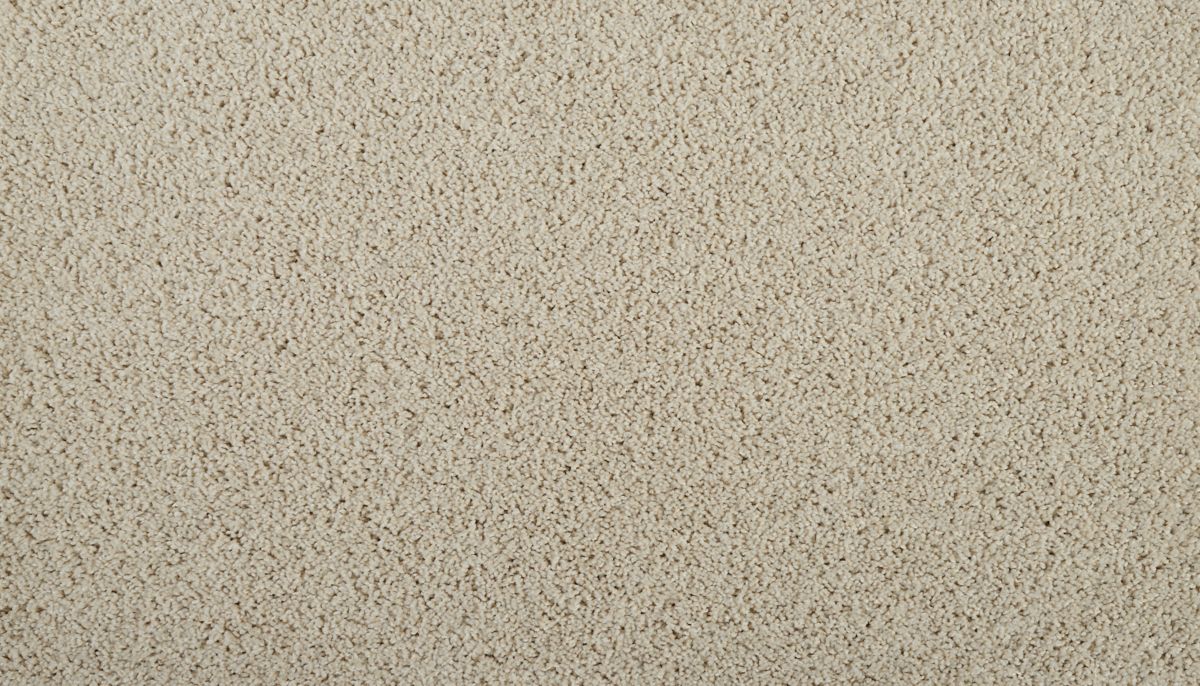 Classic Fit II carpet in Antique White