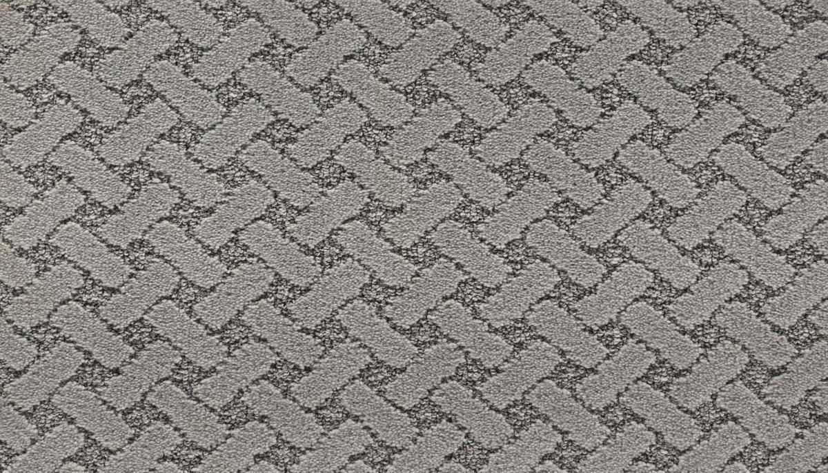 Relaxed Appeal carpet in Shilling