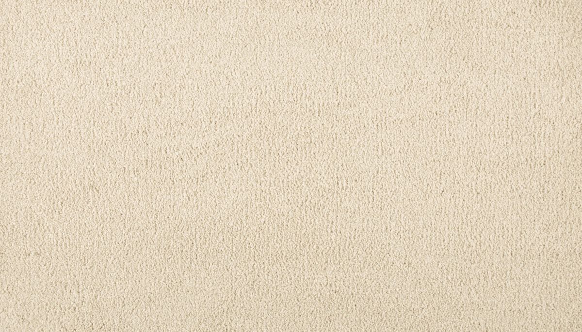 Delightful Saga III carpet in Ivory Mist