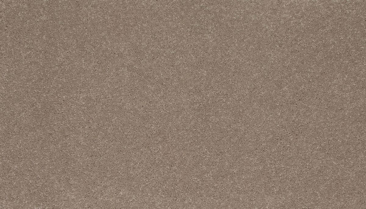 Delightful Saga III carpet in Linen Taupe