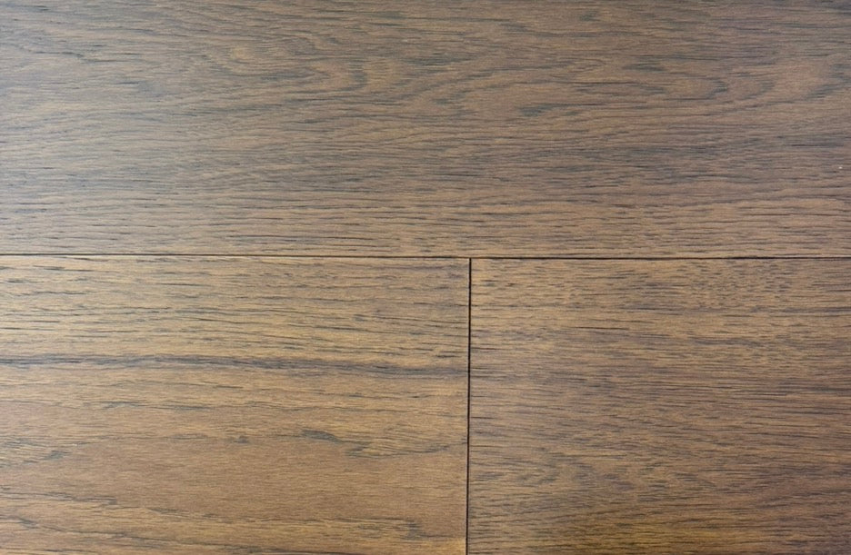 NAF Engineered Hickory 7.5in Wirebrushed Flooring - Saddle Brown