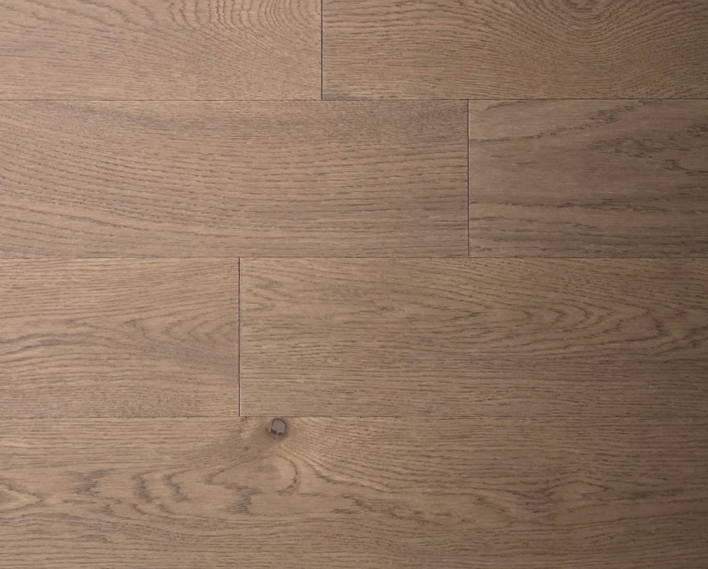 NAF Designer Engineered European White Oak 5in Flooring - Toffee