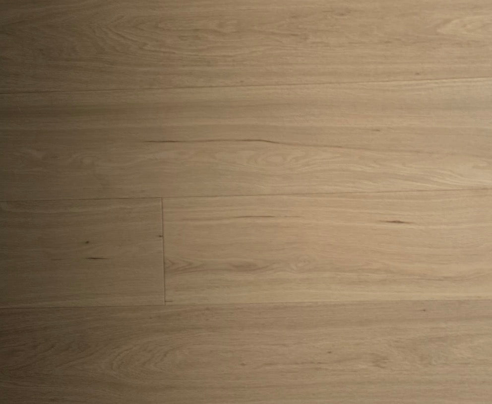 NAF Designer Engineered White Oak 7.5in Flooring (ABC Grade) - Truffle